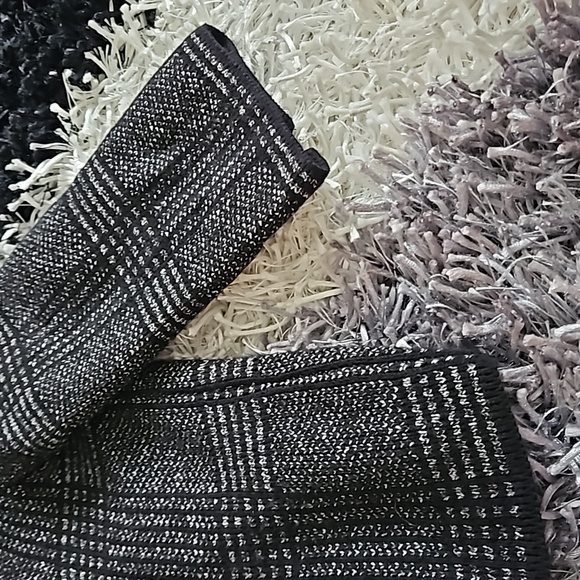 Zara plaid sweater - Picture 3 of 3